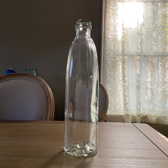 Glass Display Container - Picture 2 of 5